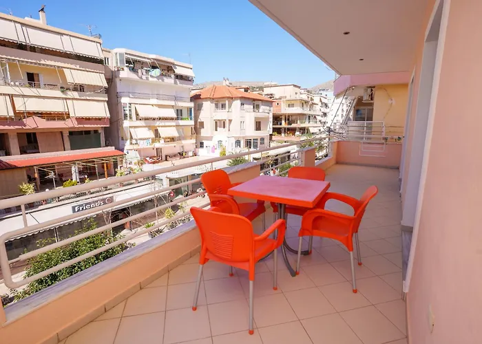 Happy Family - Big Balcony *